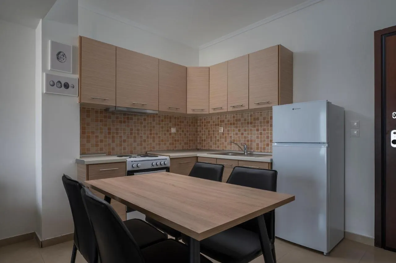 Kosmos Service Apartment City Center 5 With Additional Cost Parking Soluň 0*,