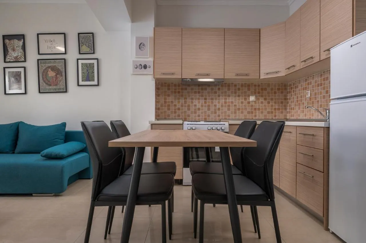 Kosmos Service Apartment City Center 5 With Additional Cost Parking Soluň Řecko